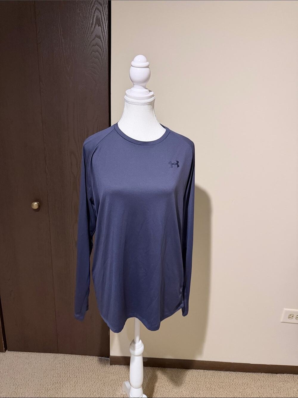 Under Armour Men’s Long Sleeve Performance Tee - Navy